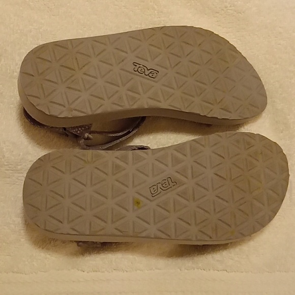 Teva Kids Sandals Size 3 Big Girl in Sparklie Drizzle Color - Picture 6 of 7